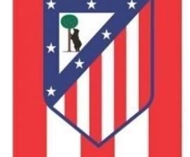 TOALLA DE PLAYA MODELO FUTBOL ATLETICO MADRID ESCUDO. EN ALGODÓN. COLOR ROJO-BLANCO. TAMAÑO 70x140. COD: 5258186-AZN