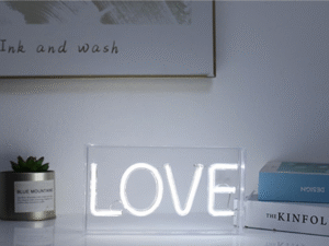 LETRERO LED LOVE IT762.  COD:42873