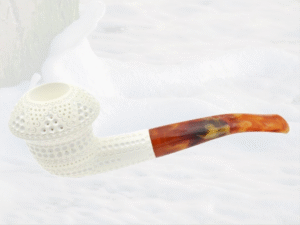 PIPA ESPUMA MAR CALABASH SEMI CURVA TALLADA. MOD: 21165