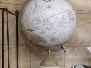 GLOBO TERRAQUEO EN PVC Y METAL. 20CM. COD: 13093