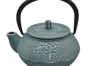 TETERA DE HIERRO COLADO MODELO LETRA CHINA DE 0,3 L. VERDE. COD: 34181