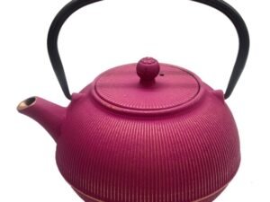 TETERA DE HIERRO COLADO DE 0,8 L. ROSA. COD: 34198